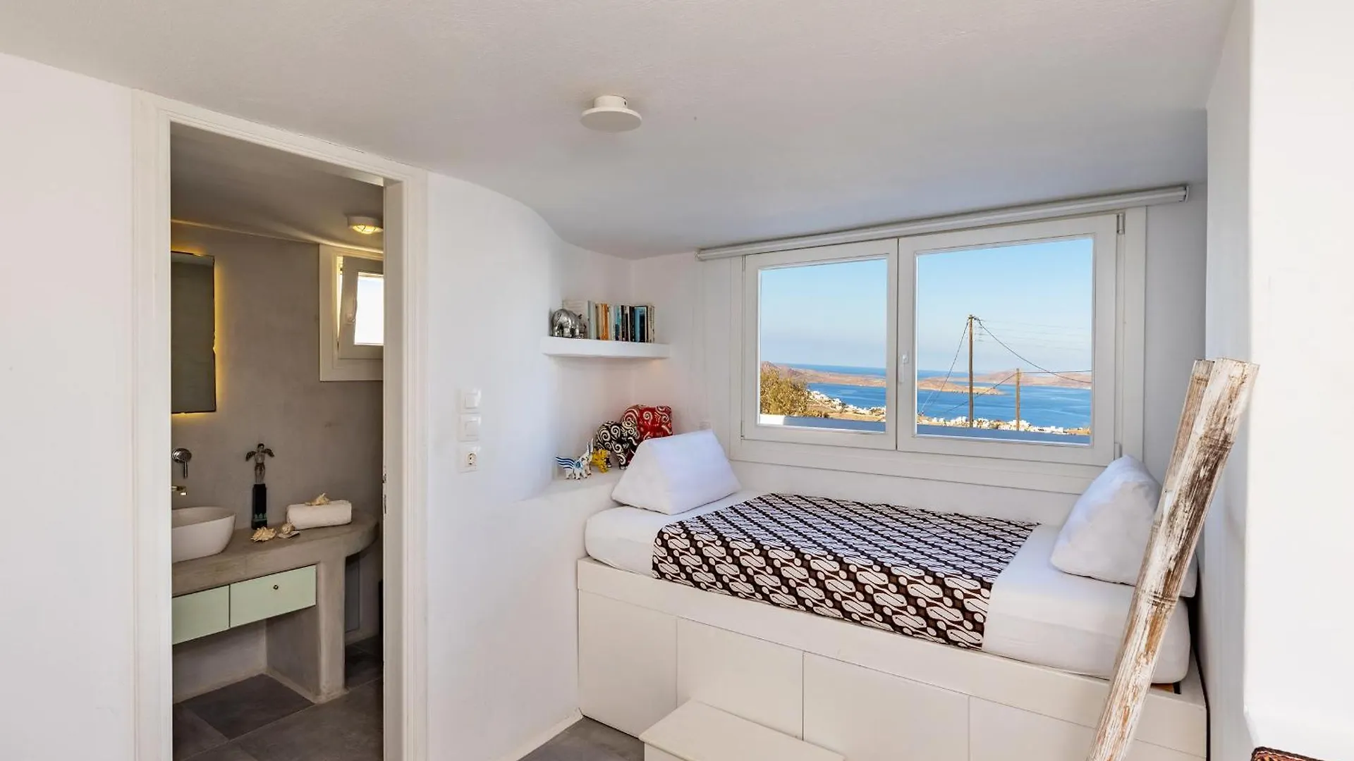 Mykonos Town Villa Mykonian Ode With Stunning Sunrise & Sunset Views יוון