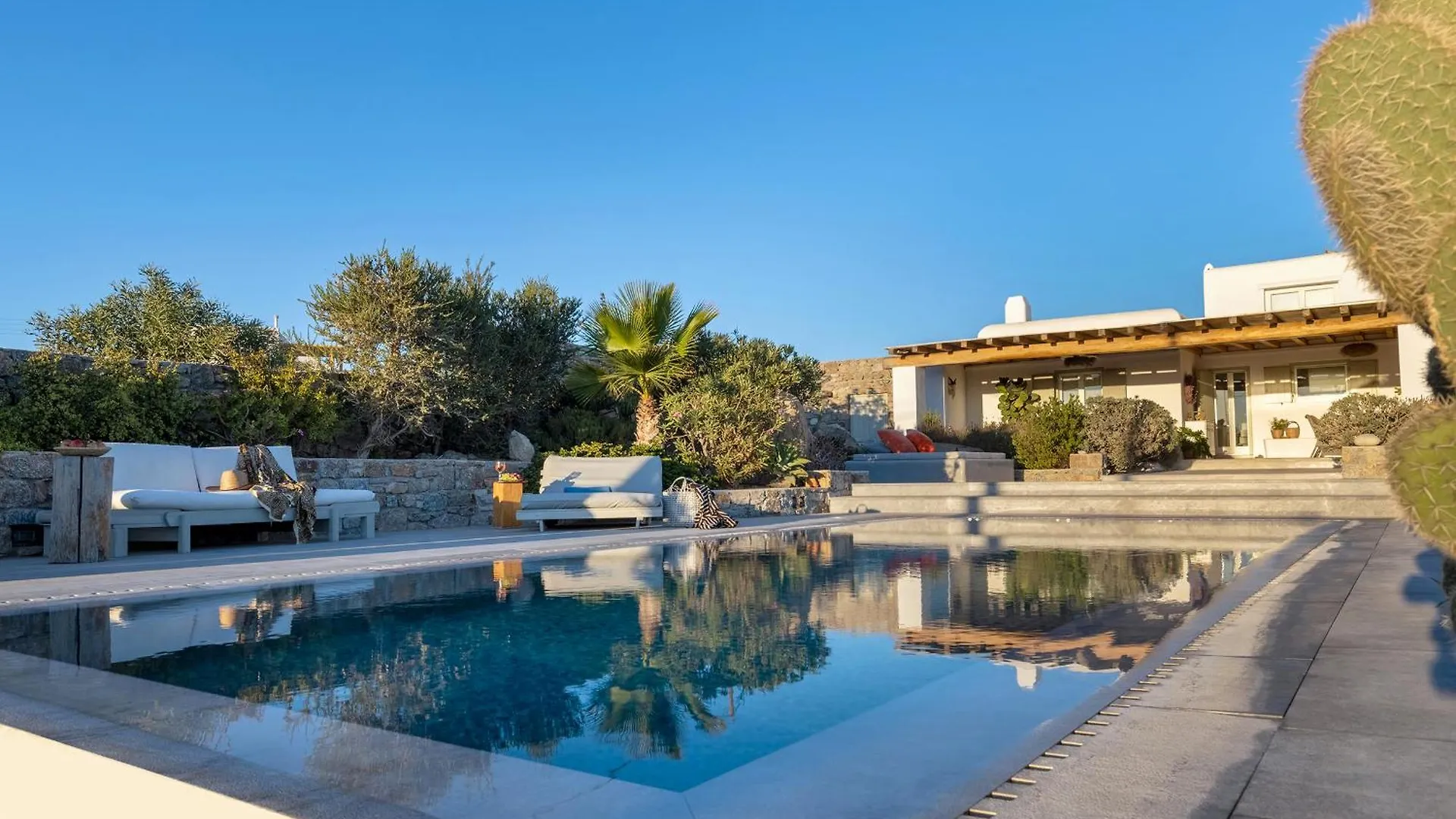 Villa Mykonian Ode With Stunning Sunrise & Sunset Views Mykonos Town